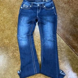 Women’s Miss Me jeans